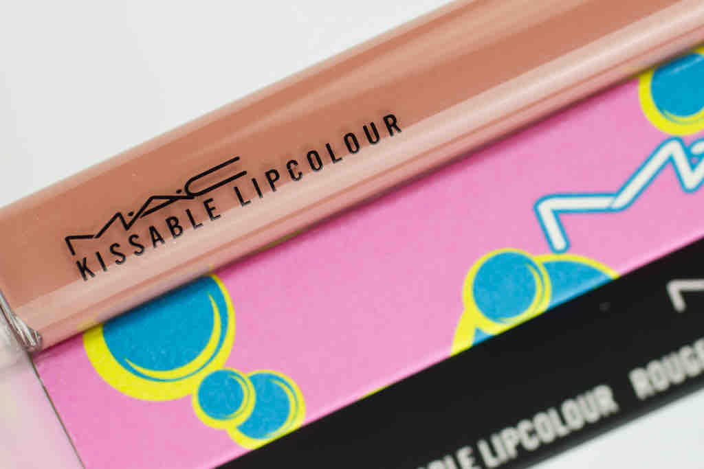 MAC 'Woo Me' Kissable Lipcolour