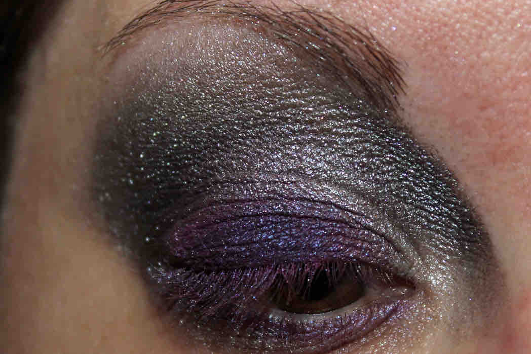 MAC Push The Edge und Ben Nye Cosmic Violet