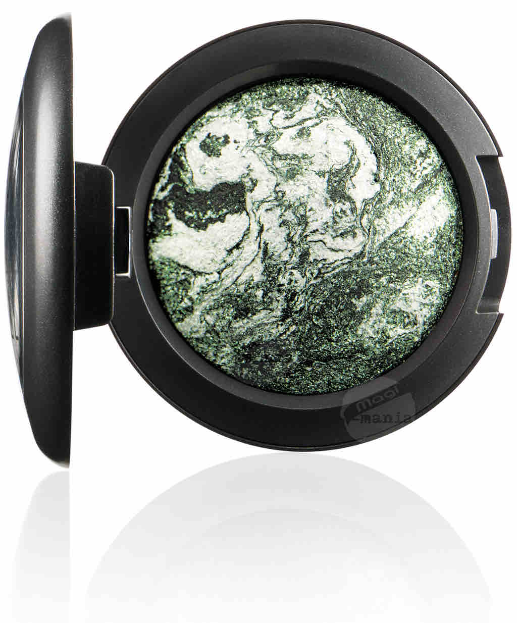 MAC Smutty Green Mineralize Eyeshadow 2012 MAC Smutty Green Mineralize Eyeshadow 2012