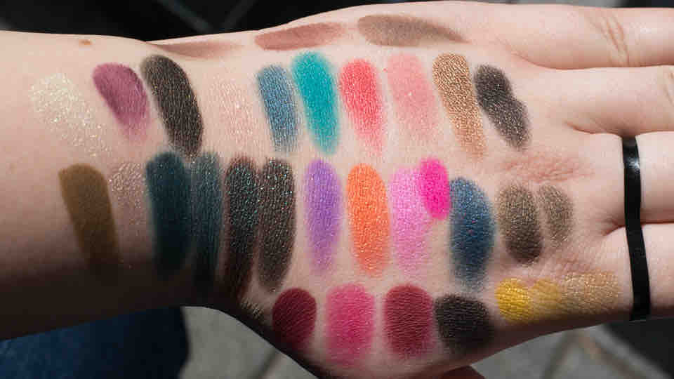 MAKE UP FOR EVER Artist Shadow Swatches Eyeshadow Lidschatten Review