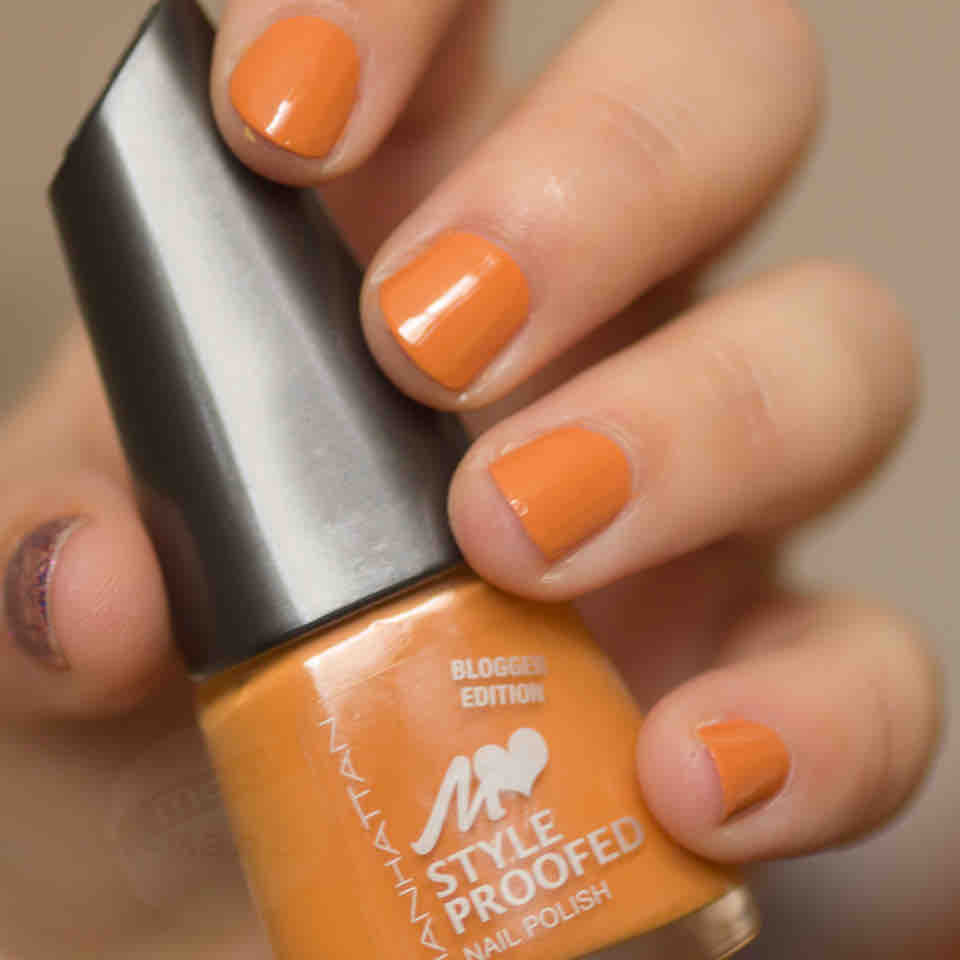 MANHATTAN 04S Pumpkin Carrot Pie Blogger Edition Nail Polish MANHATTAN 04S Pumpkin Carrot Pie Blogger Edition Nail Polish