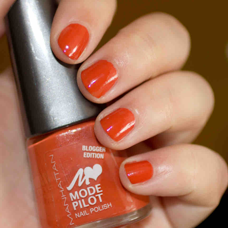 MANHATTAN 07M Nightsbridge Blogger Edition Nail Polish (17) MANHATTAN 07M Nightsbridge Blogger Edition Nail Polish (17)