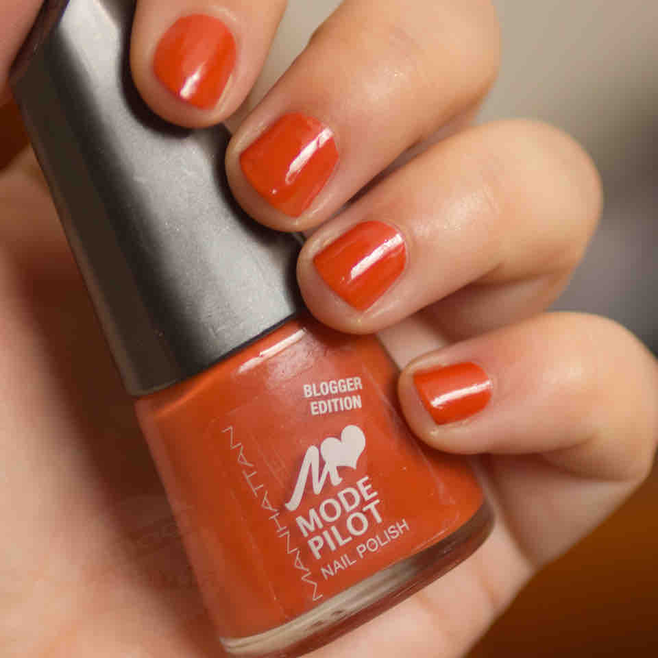 MANHATTAN 07M Nightsbridge Blogger Edition Nail Polish (15) MANHATTAN 07M Nightsbridge Blogger Edition Nail Polish (15)