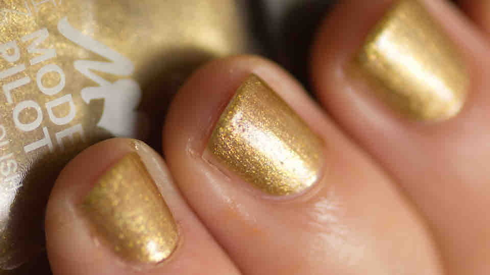 MANHATTAN 10M SoHo Blogger Edition Nail Polish - Detail MANHATTAN 10M SoHo Blogger Edition Nail Polish - Detail