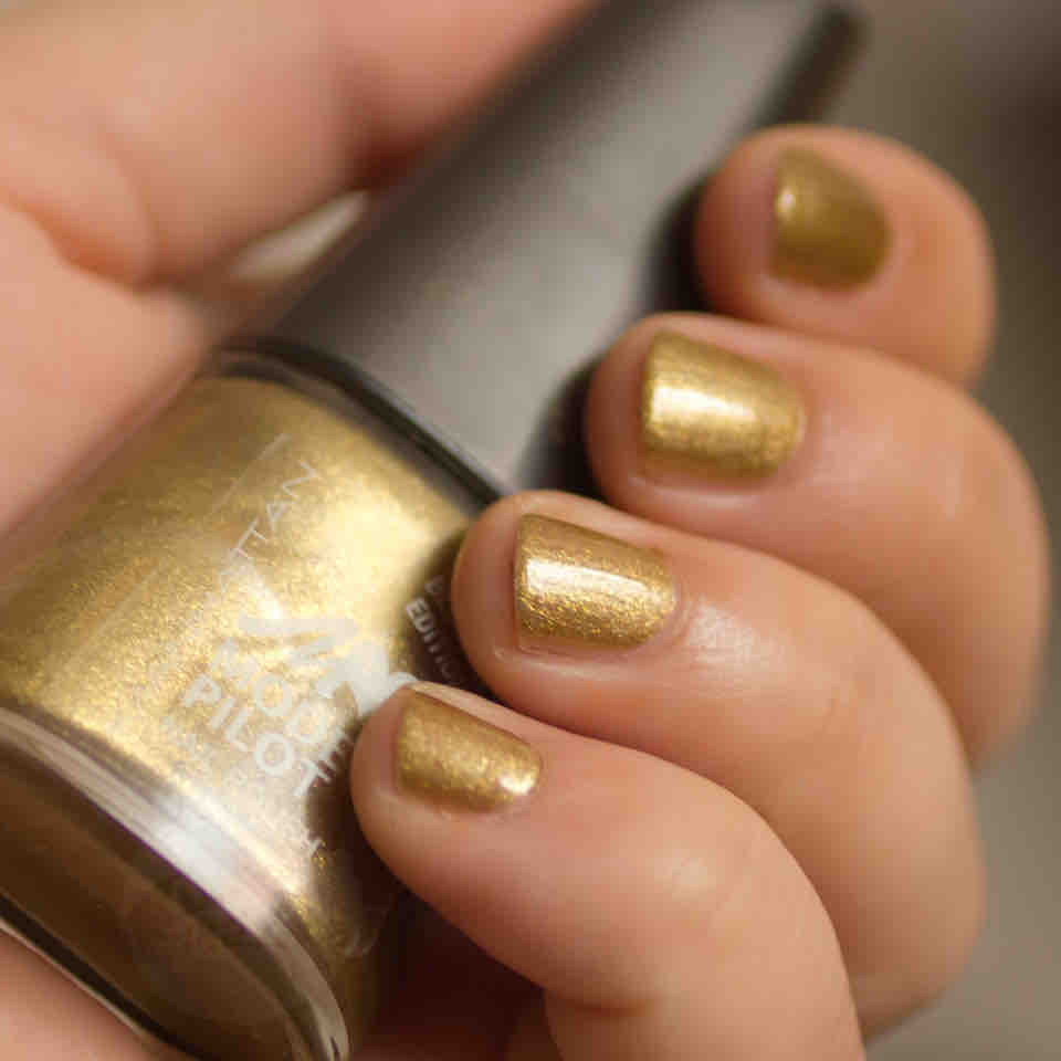 MANHATTAN 10M SoHo Blogger Edition Nail Polish (27) MANHATTAN 10M SoHo Blogger Edition Nail Polish (27)