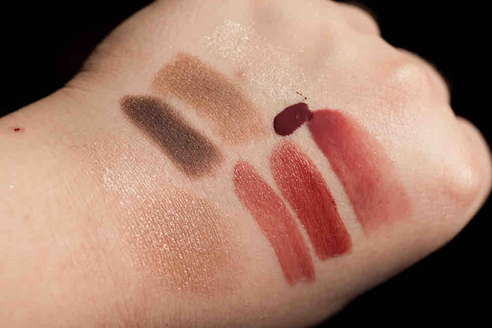 MISSLYN Swatches - Sonne - Brit Chic MISSLYN Swatches - Sonne - Brit Chic