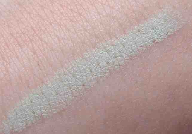 Maybelline_Coverstick_Swatch