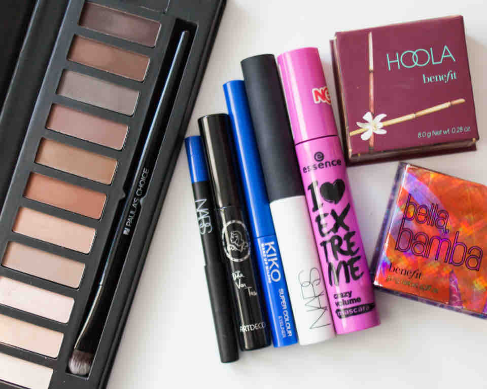 PAULAs CHOICE The Nude Mattes Palette Cool Smokey Eyes Products