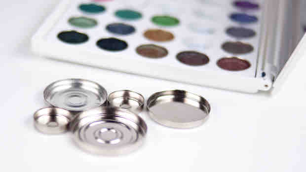 Pigments aufbewahren - lose Lidschatten pressen