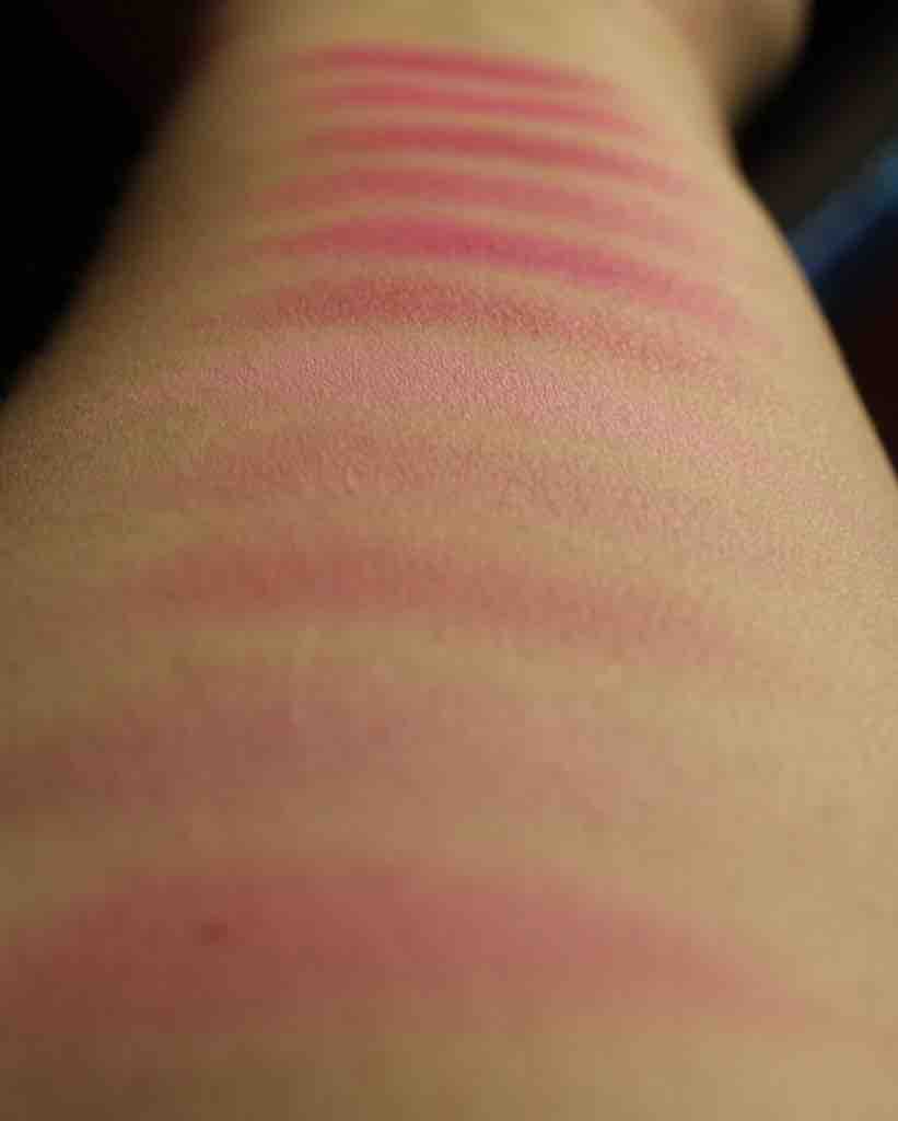 Pink Blush Comparison Vergleich DIOR Rosy Glow NARS Angelika SLEEK Santorini Pixie Pink MANHATTAN MAC Tippy Her blooming Cheek (6) Pink Blush Comparison Vergleich DIOR Rosy Glow NARS Angelika SLEEK Santorini Pixie Pink MANHATTAN MAC Tippy Her blooming Cheek (6)