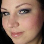 Purple Makeup Catrice Sitting on a Vulcano Captain of the Black Pearl Violent Violet Mirror (18)