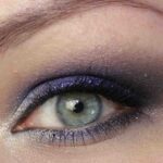 Purple Makeup Catrice Sitting on a Vulcano Captain of the Black Pearl Violent Violet Mirror (7)