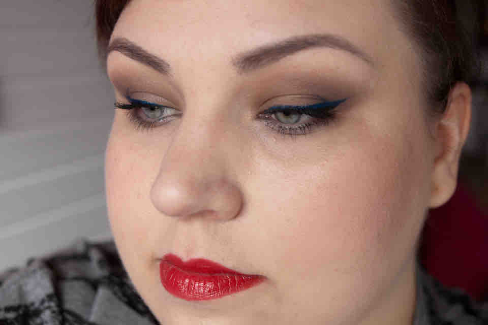 RIVAL DE LOOP Wester City Quattro Eyeshadow 01 Makeup Review Swatches-9