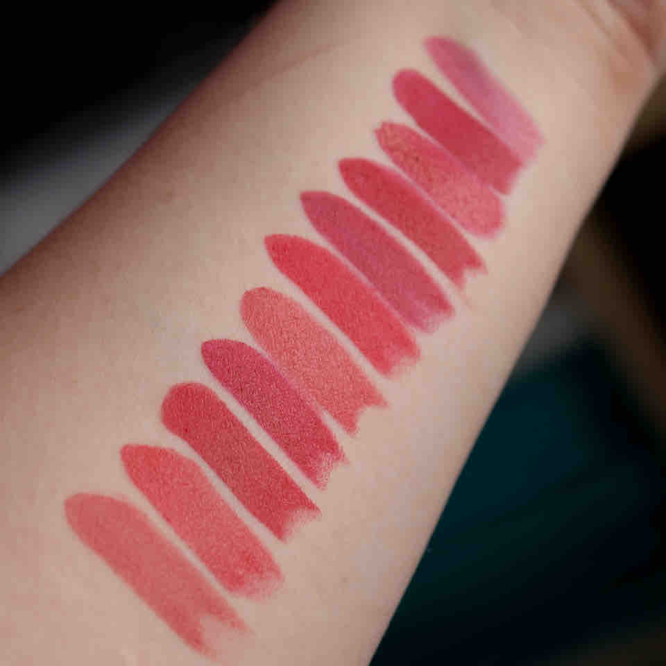 Roter Lippenstift - Farbvergleich - Swatches - Tageslicht