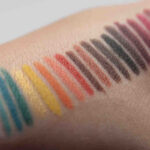 SLEEK Eau La la Liner fine Swatches