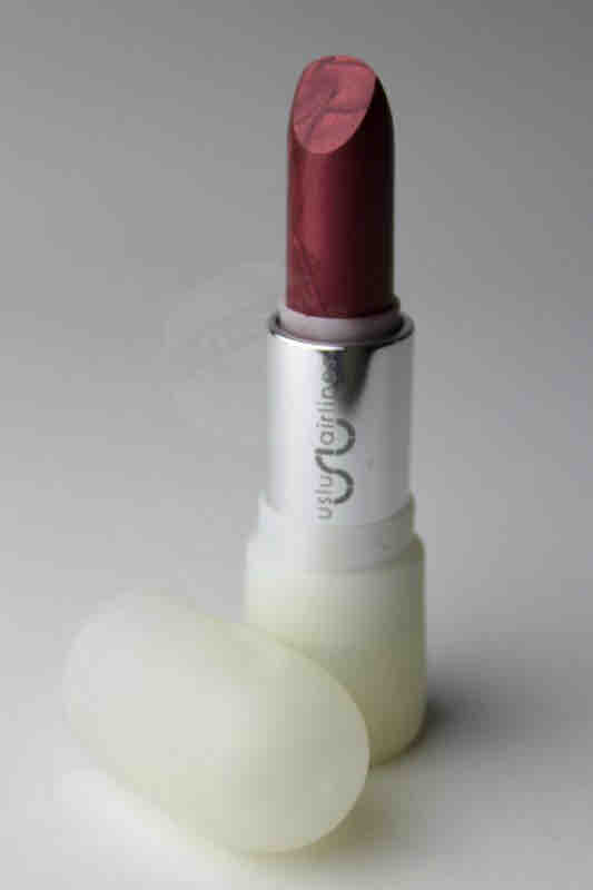 USLU Airlines PMF PARMA G.VERDI Lipstick Glitter Red (1)