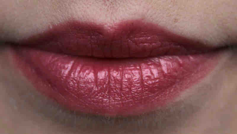 USLU Airlines PMF PARMA G.VERDI Lipstick Glitter Red (19)