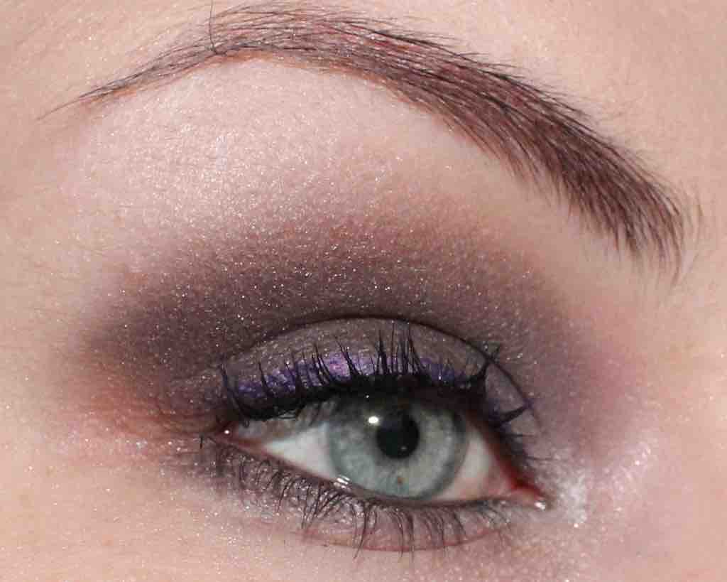 CATRICE Smokey Eyes (7)