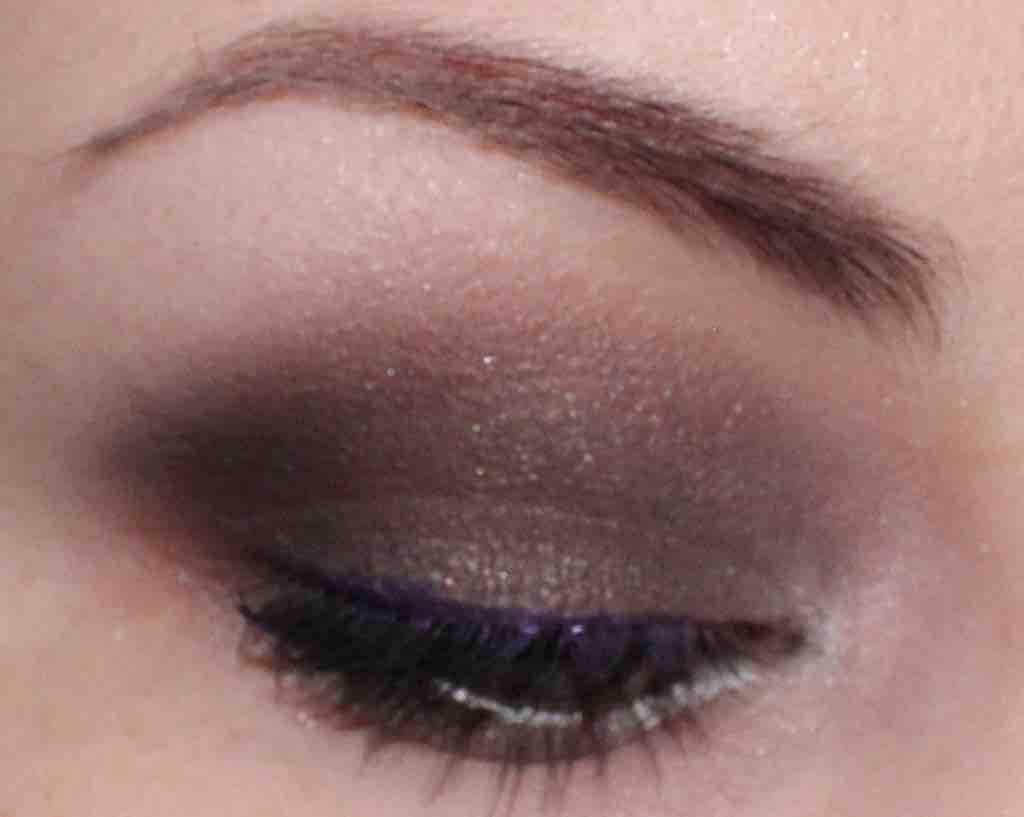 CATRICE Smokey Eyes (6)