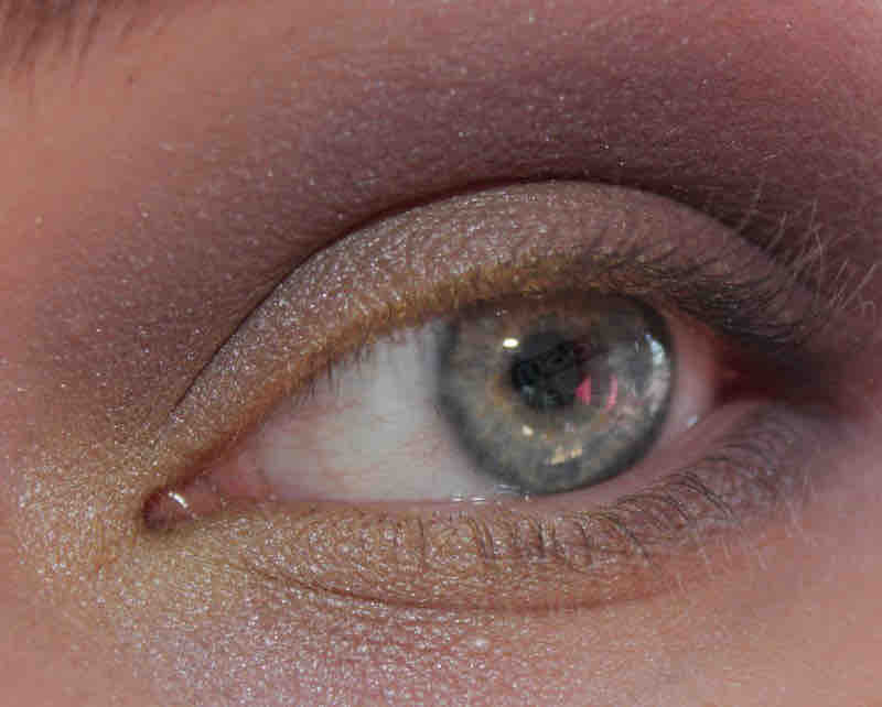 CATRICE 'Sunny, we love you' Eyeshadow (010)