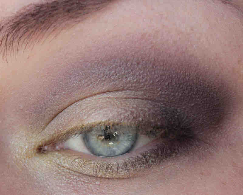 CATRICE 'Sunny, we love you' Eyeshadow (010)
