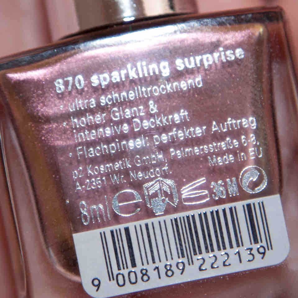 p2 Sparkling Surprise Color Victim Nail Polish 870 (1)