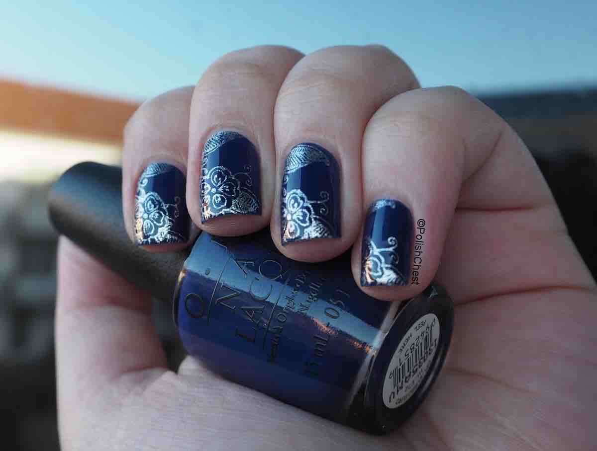 Dark Purple Gold Stamping Oriental Nail Design