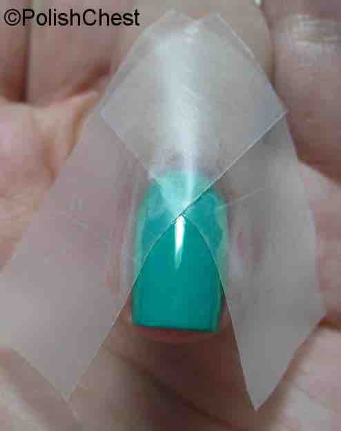 How To: Striping Tape Nail Design mit Tesa Film