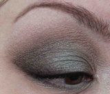 Ein lässiges Makeup mit Kevyn Aucoin Lidschattenduo 208